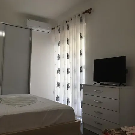 Kledi Hotel & Apartments