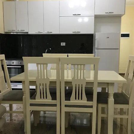Kledi Hotel & Apartments Apartamento Shëngjin
