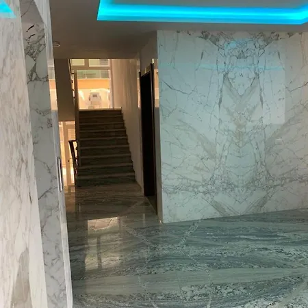 Kledi Hotel & Apartments Apartamento Shëngjin