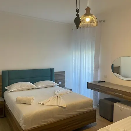 Apartamento Kledi Hotel & Apartments