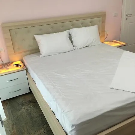 Kledi Hotel & Apartments *