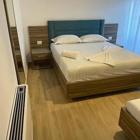 Kledi Hotel & Apartments Daire